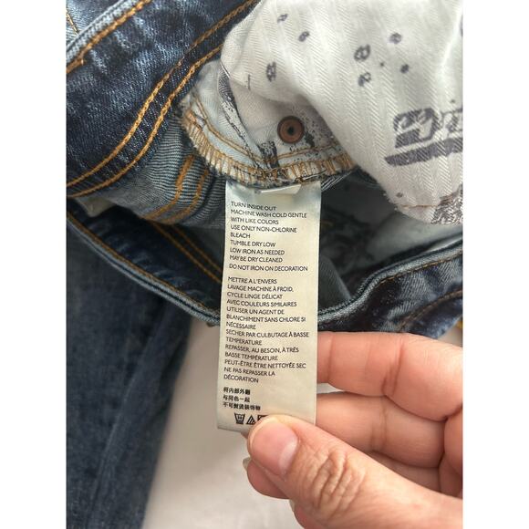 Pilcro Embroidered Sequin High Rise Slim Straight Crop Jeans Womens Size 31 Boho - Picture 7 of 12